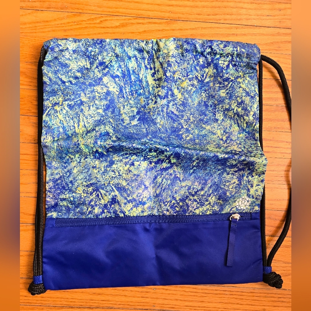 Lululemon Athletica Blue and Green Bag